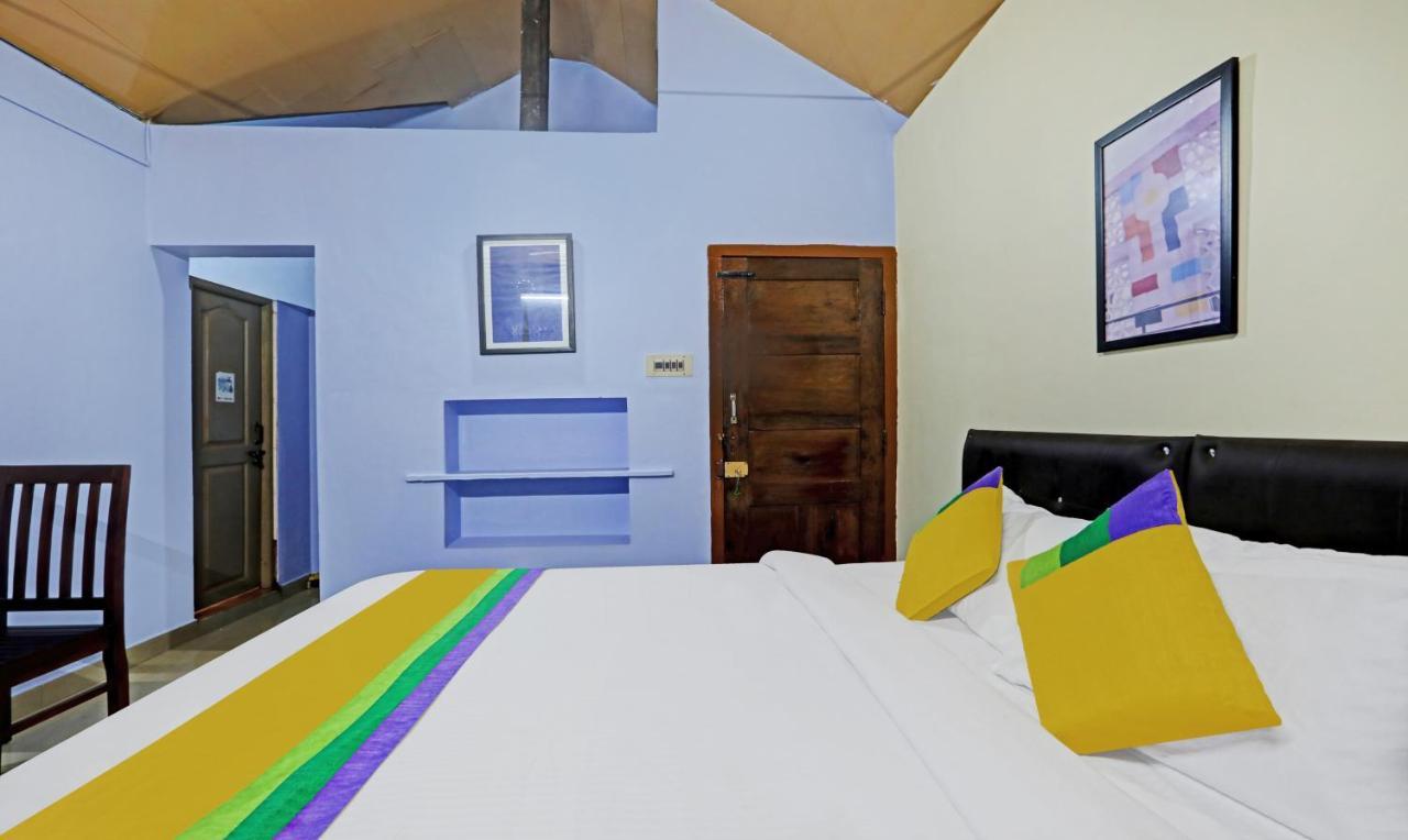 Hotel Allaranda Homestay Madikeri Bagian luar foto