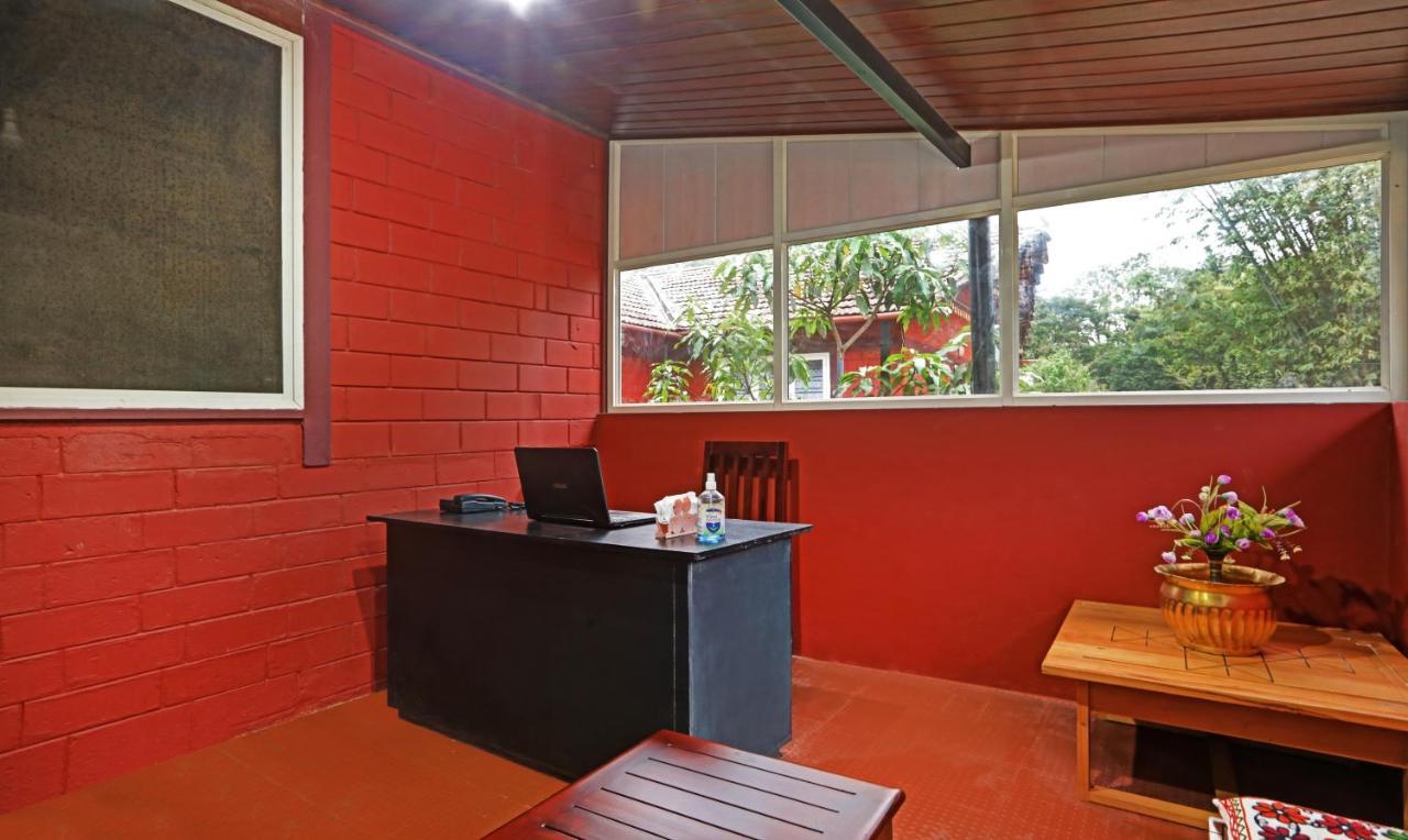 Hotel Allaranda Homestay Madikeri Bagian luar foto